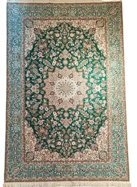 Nain Emerald Garden Medallion