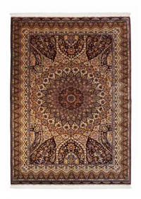 Isfahan Gonbad Medallion Burgundy