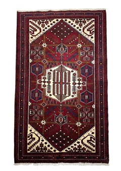 Qashqai Burgundy Medallion