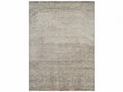 Tibetan Minimalist Grey