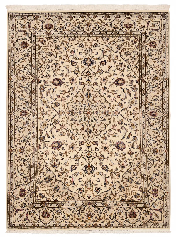 Kashan Classic Medallion Ivory, Kashan, Iran persian rug, in ivory, Wool, 137 × 219 cm (4'6" × 7'2"), Nasim Carpets Malaysia