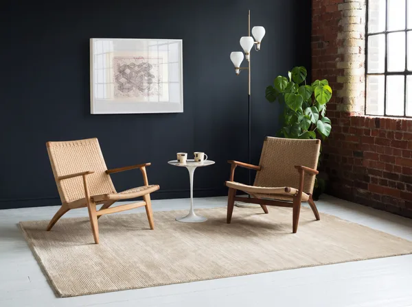 Minimalist rugs